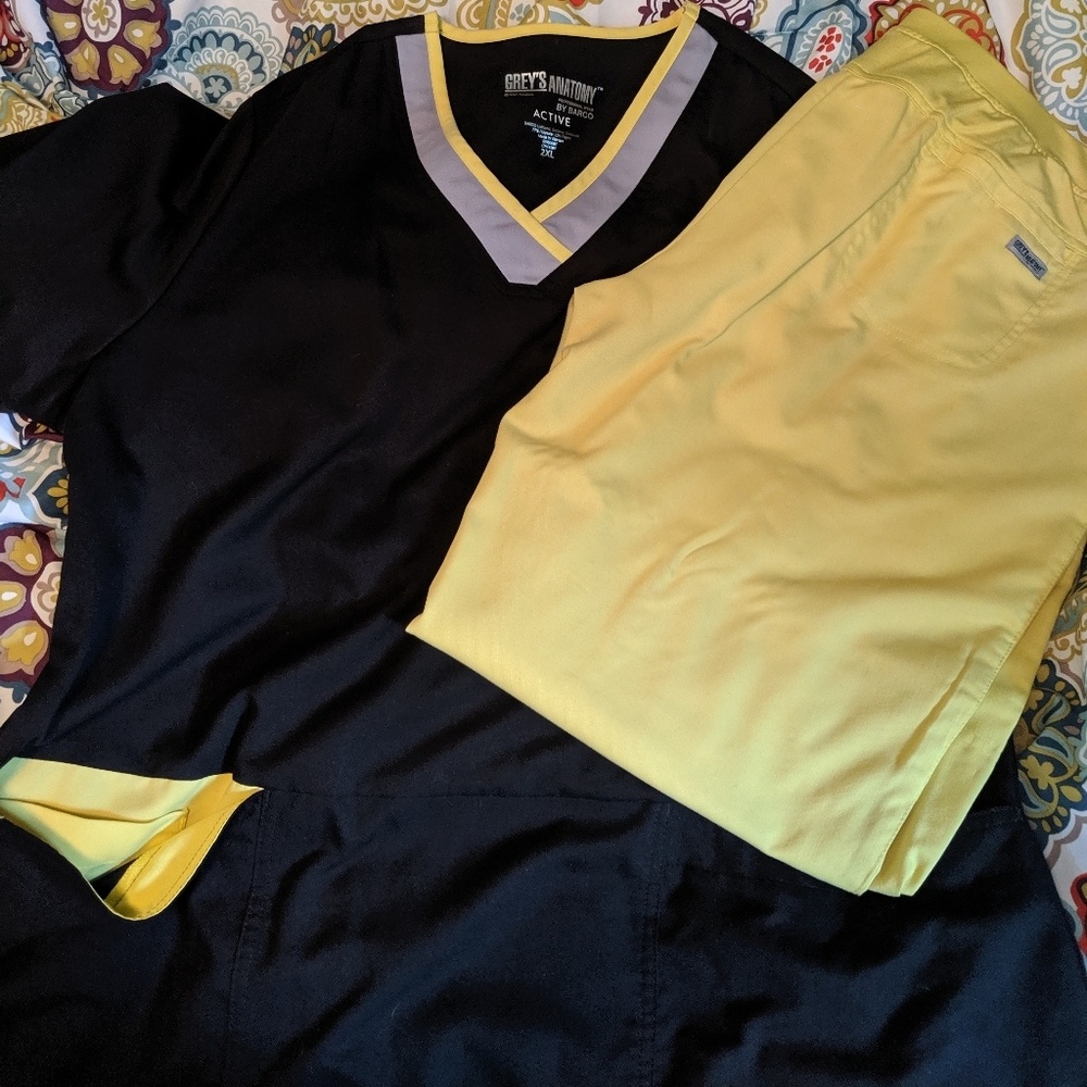 Grey's Anatomy scrubs
